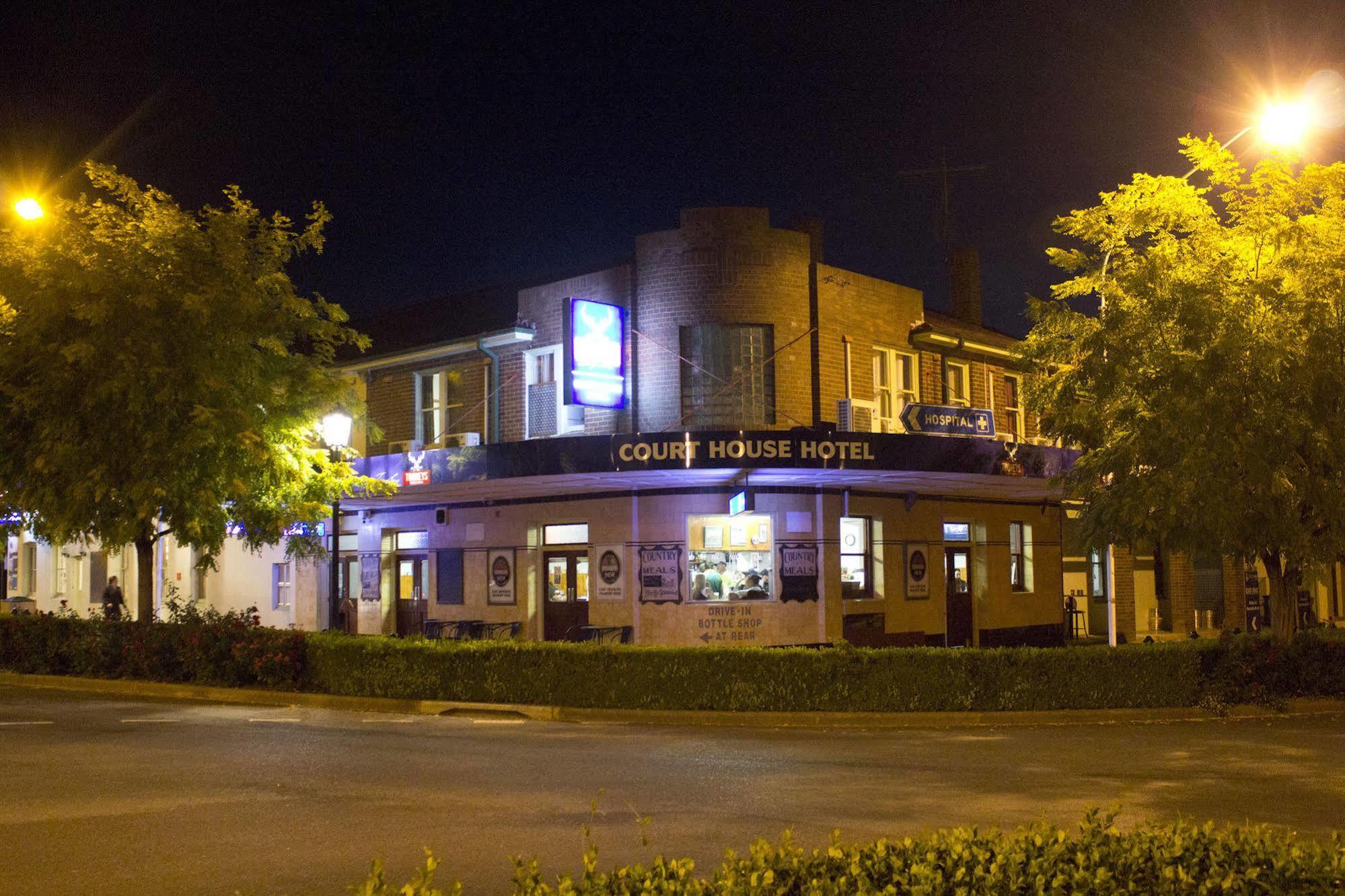 Boorowa Court House Hotel מראה חיצוני תמונה