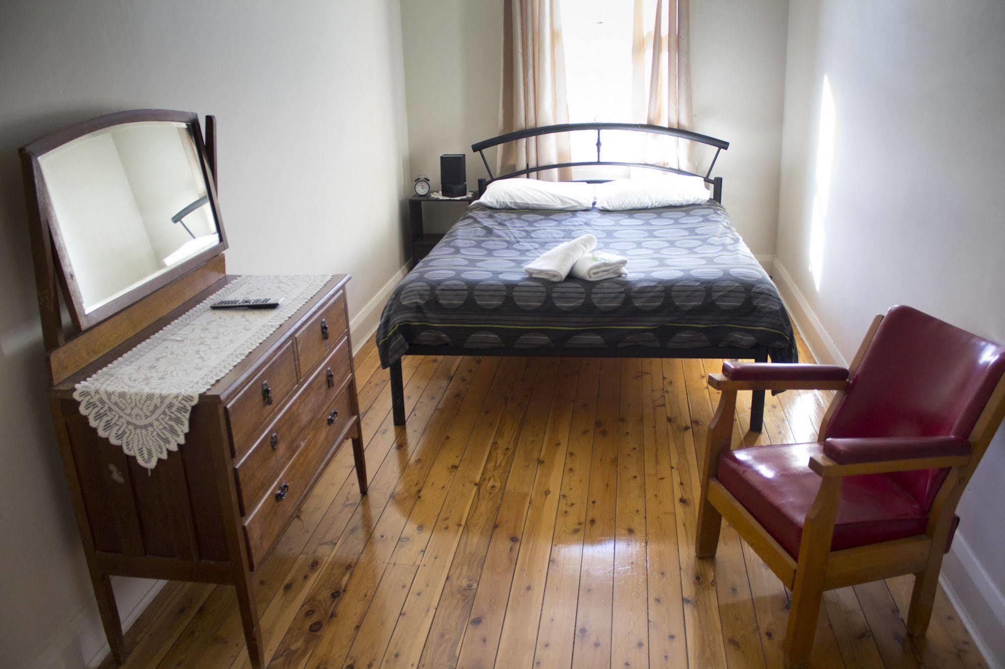 Boorowa Court House Hotel מראה חיצוני תמונה